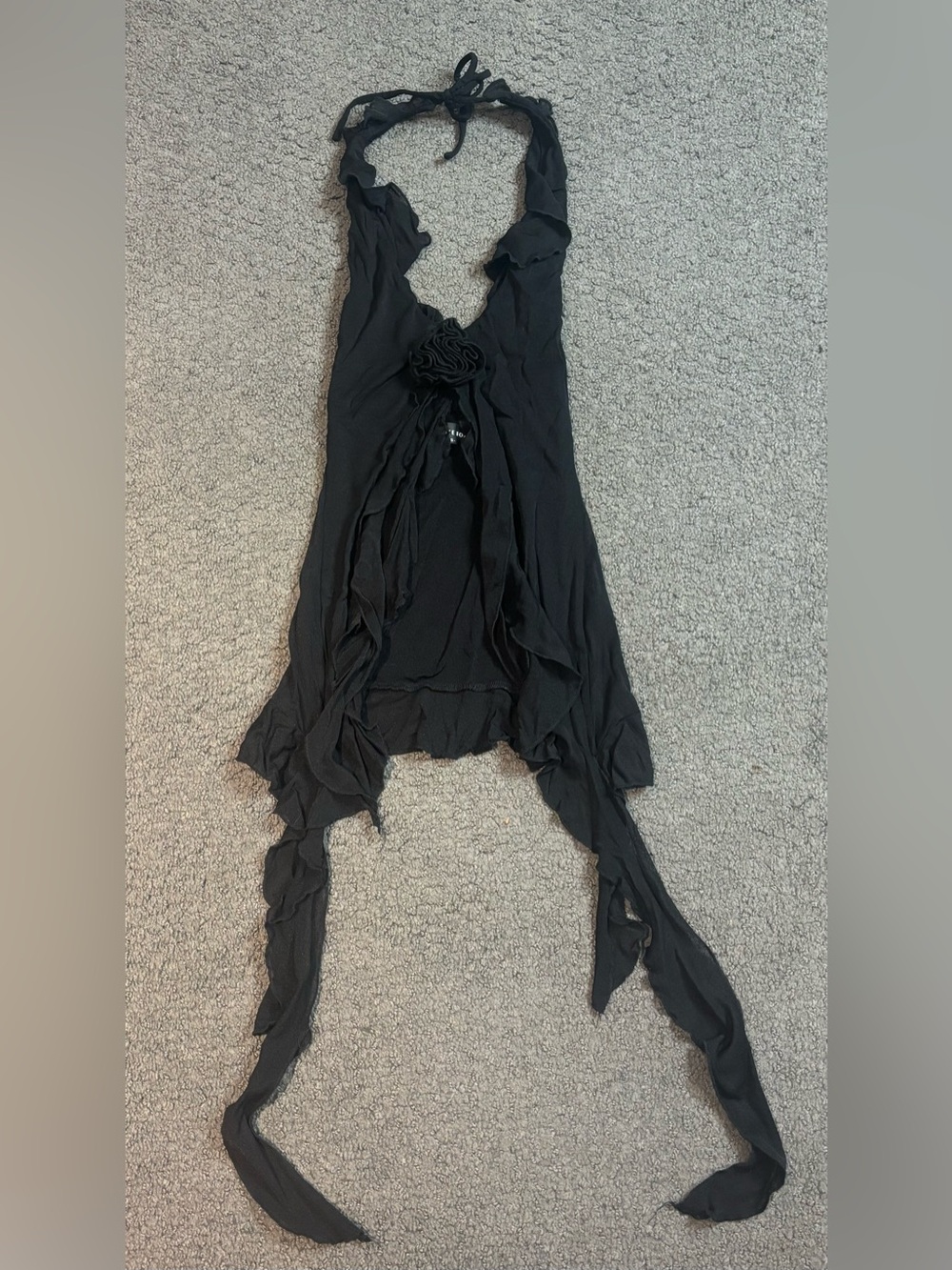 White Fox Boutique Black Flower Halter Open Front Top Small